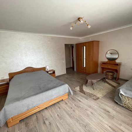 Hotel У Оксани Solotschyn Exterior foto
