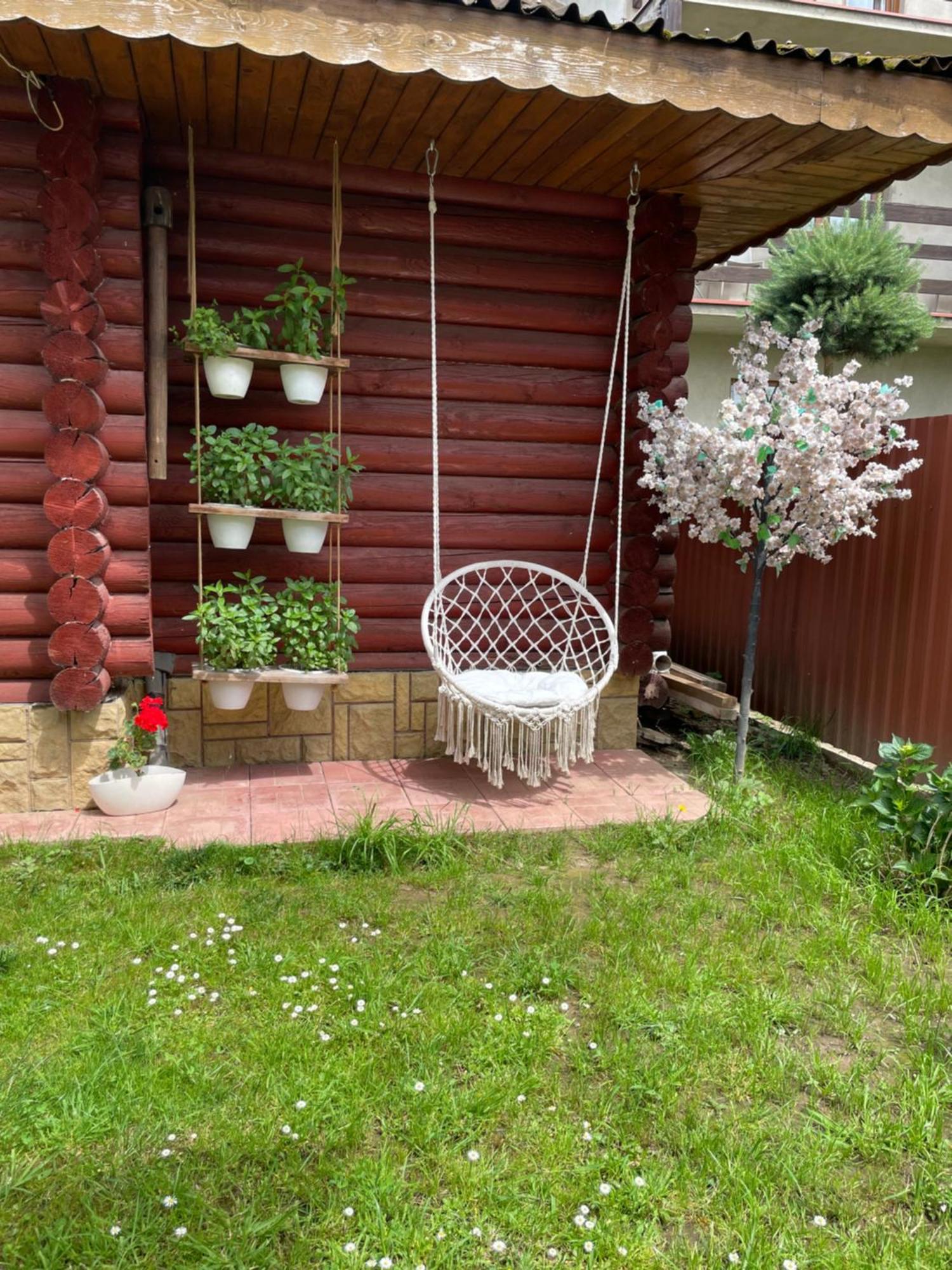 Hotel У Оксани Solotschyn Exterior foto